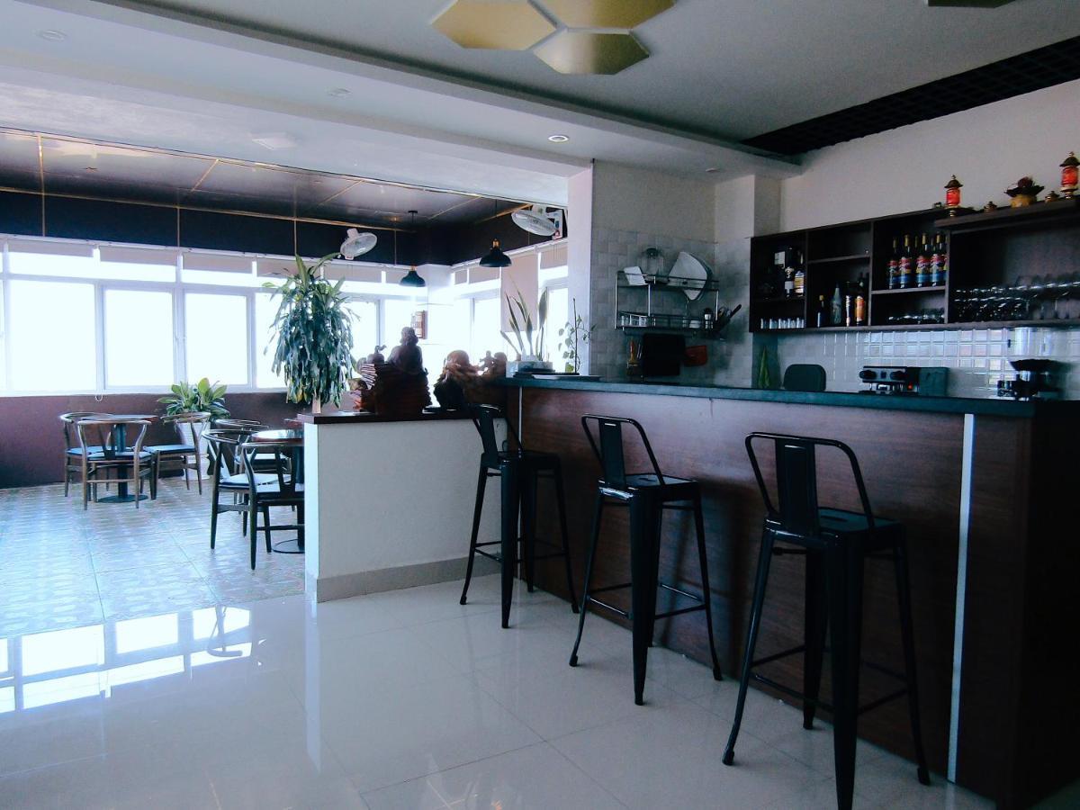 Hoang Dat Hotel Dong Hoi Eksteriør bilde