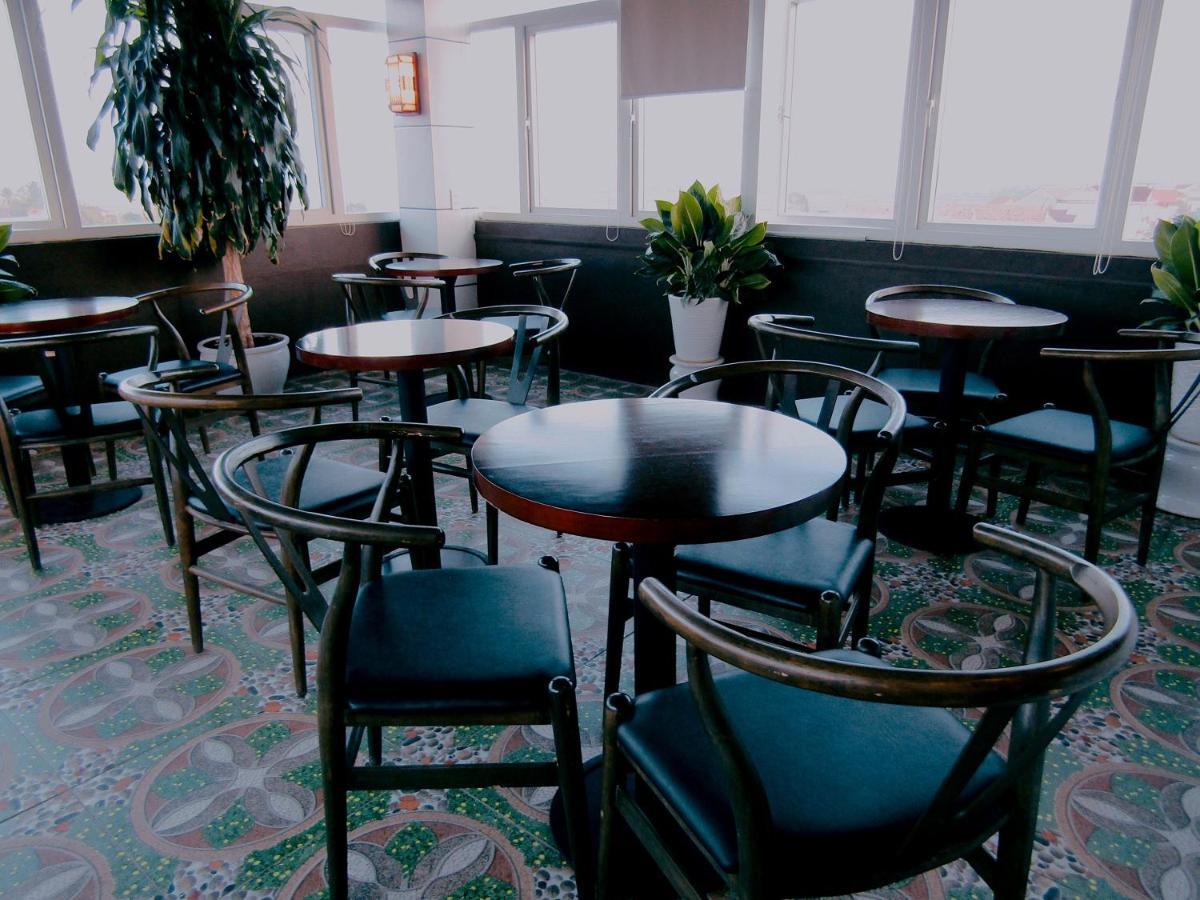 Hoang Dat Hotel Dong Hoi Eksteriør bilde